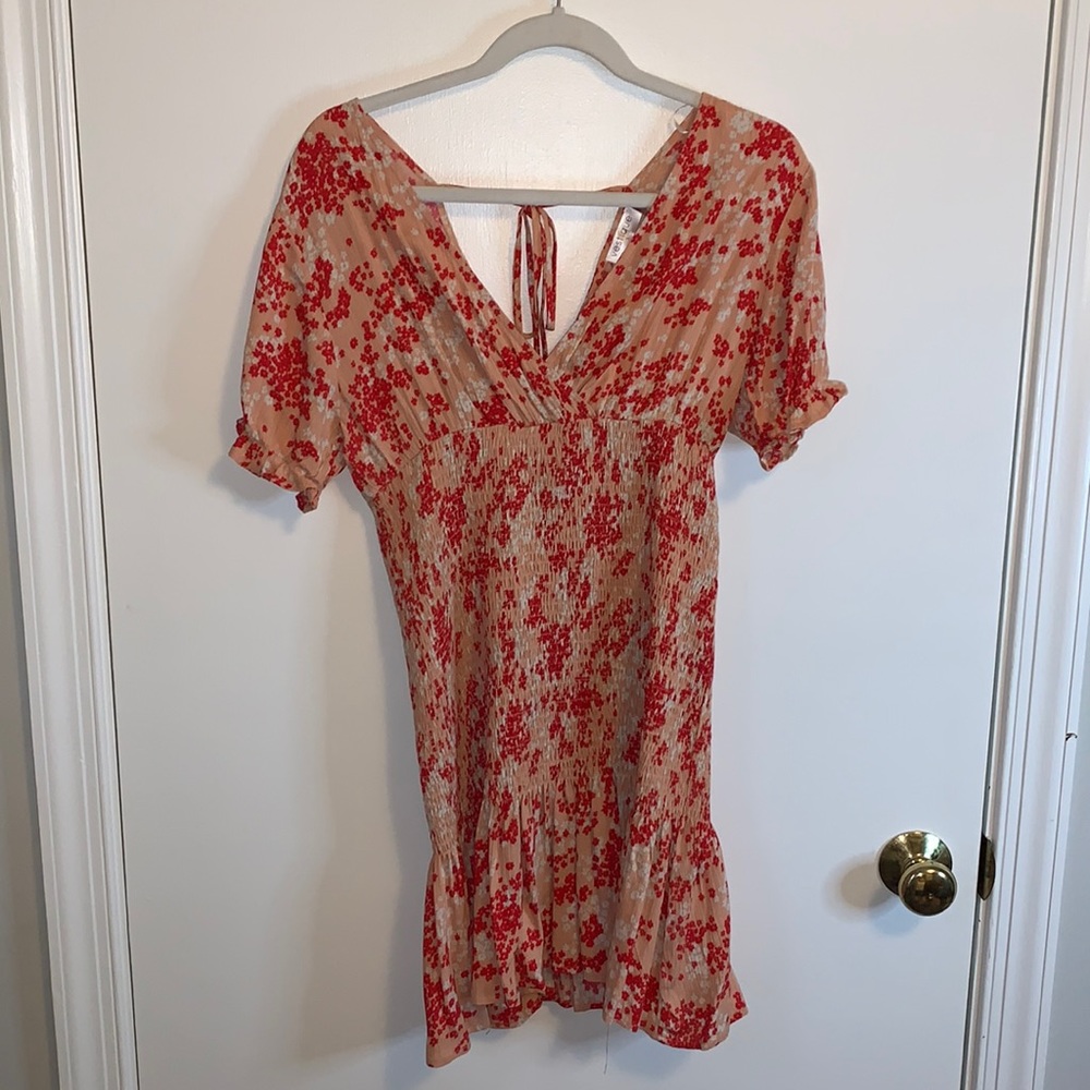 Red White and light Pink Vestique scrunch dress